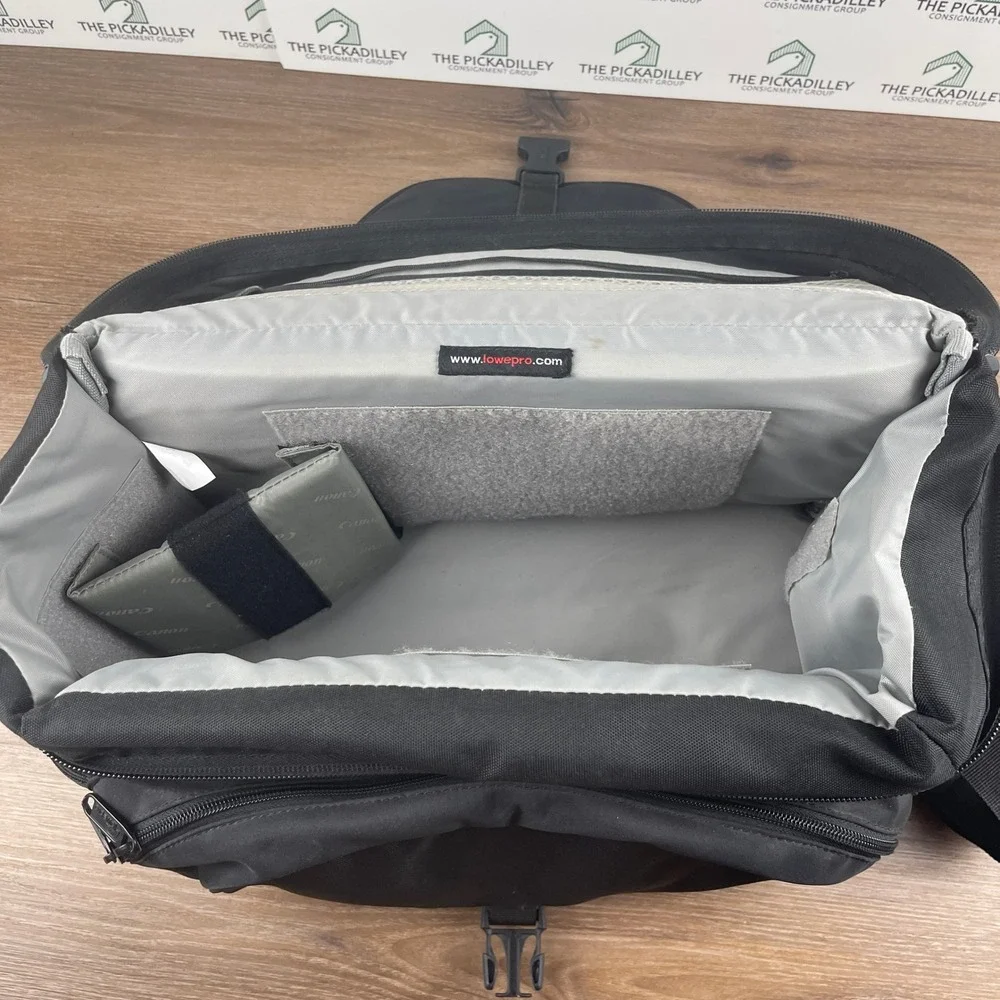 Lowepro Nova 5 AW Camera‎ Bag Shoulder Bag Black Photography Travel